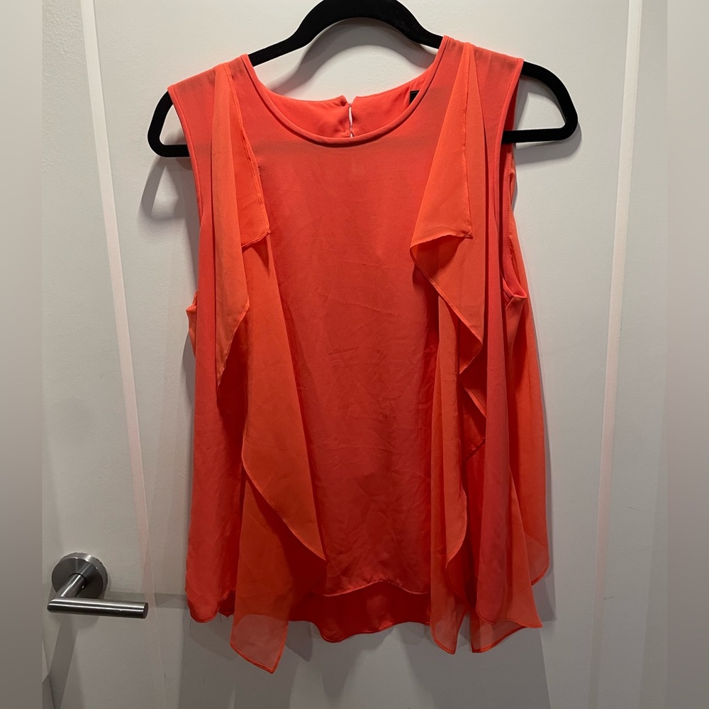 BCBCGeneration BCBG Max azria Ivorie Drapey Open Back Coral Ruffle Tank Top M